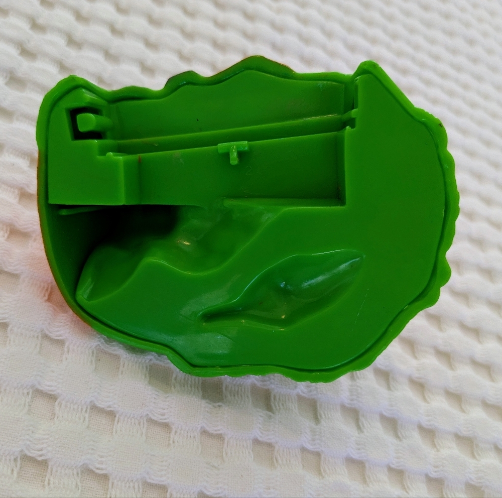 Polly Pocket Disney Magic Kingdom Castle Playset Replacement Peter Pan Hook Cove - Picture 3 of 3